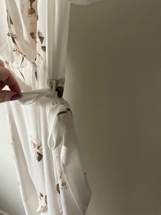 Dynamite Wrap Style Orchid Floral Maxi Dress Belted Long Split Flutter Sleeve - Picture 6 of 8